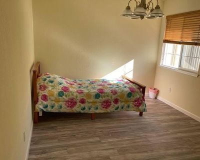 Furnished Room For Rent in Pleasant Hill, CA