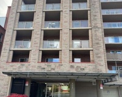 2 Bedroom 1 1/2 Bathroom:Dec 1