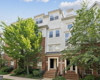 Little Thames Dr, Gainesville, Condo For Sale