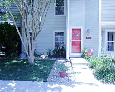 3 Bedroom 2BA 1461 ft Apartment For Rent in Virginia Beach, VA
