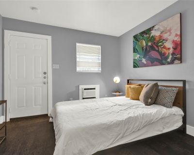 1 Bedroom 1BA 910 ft Apartment For Rent in Houston, TX