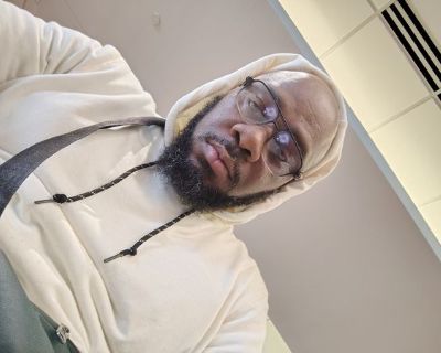 David - Needs a Place on iROOMit or a Room