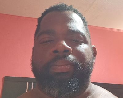 Brooks James (Has a House) on iROOMit. Room in the 1 Bedroom 1BA House...