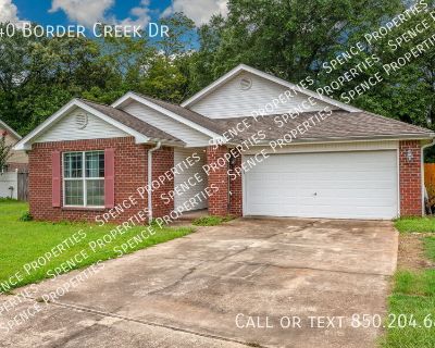 4 Bedroom 2BA 2150 ft Pet-Friendly Single-family home For Rent in Crestview, FL