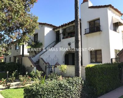 3 Bedroom 2BA 1750 ft Single-family home For Rent in Long Beach, CA