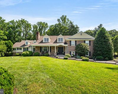 5 Bedroom 3BA 3847 ft Single Family House For Sale in Broomall, PA