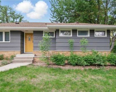 4 Bedroom 3BA 1656 ft Apartment For Rent in St. Louis Park, MN