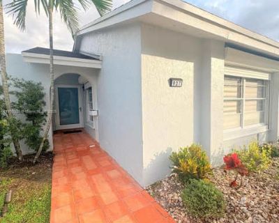 3 Bedroom 2BA 1701 ft Furnished Apartment For Rent in Fountainebleau, FL