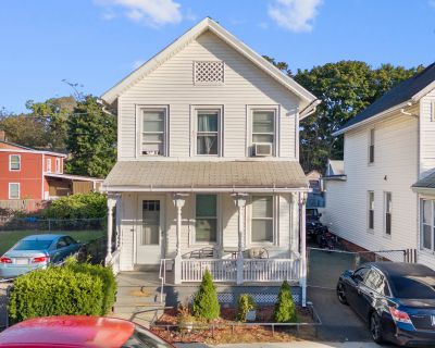 4 Bedroom 1BA 988 ft Single Family House For Sale in New Haven, CT