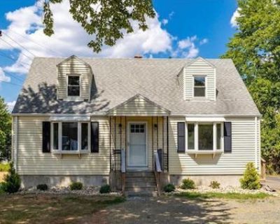 3 Bedroom 2BA 2340 ft House For Rent in Rocky Hill, CT