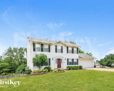 4 Bedroom 2.5BA 2796 ft Pet-Friendly Apartment For Rent in O'Fallon, MO