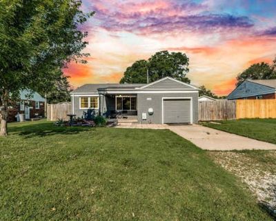 3 Bedroom 1BA 1306 ft Single Family Home For Sale in DERBY, KS