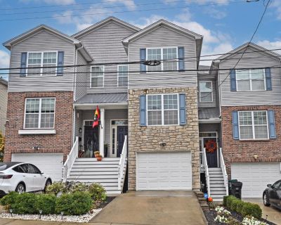 3041 Lavinia Avenue. Property for Rent in Cincinnati, OH for $3,750 with 3 bedrooms and 3 full baths, 1 half bath. This 2,212 square foot property was built in 2014 on a lot size of 0.042.. Spacious, fresh & bright O'Bryonville home available for lease*Like new, turn-key & move-in-ready*9' ceilings*New carpet & fresh paint*Practical open floorplan*Well-equipped KIT w/granite countertops + SS ap...