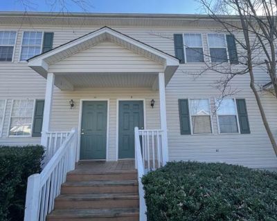2 Bedroom 1BA 1280 ft Apartment For Rent in Cleveland, GA