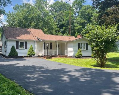 3 Bedroom 1BA 1253 ft Single Family House For Sale in Martinsburg, WV