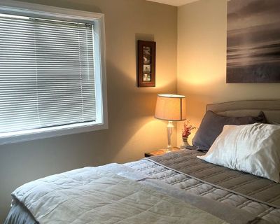Furnished Room for Rent - Female Professional working Remote