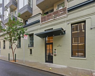 1 Bedroom 1BA 896 ft Condo For Sale in San Francisco, CA