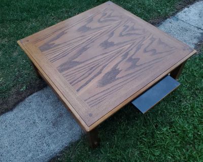 Vintage Oak Coffee Table With Sliding Tray