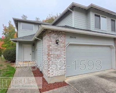 3 Bedroom 2.5BA 1751 ft Apartment For Rent in Sherwood, OR