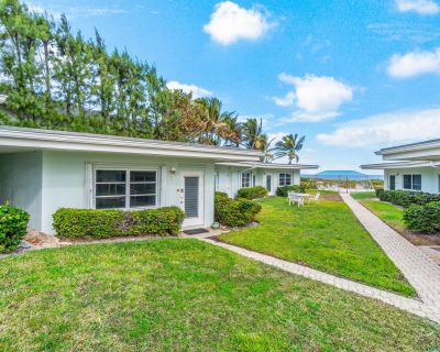 S Ocean Boulevard. Welcome to Your Beachside Retreat! This charming furnished 1-bedroom, 2-bathroom condo offers the ultimate coastal living experienceis and is available for seasonal rental. Enjoy the ocean views from the living room and the private access to the beach. Located just minutes from downtown Delray Beach, you'll have easy access to great dining, shopping, and entertainment options...