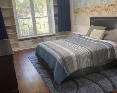 $1,300 per month room to rent in Thompsons Mill