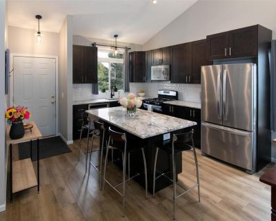 3 Bedroom 2BA 1520 ft Townhouse For Sale in Shakopee, MN