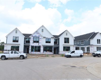 4 Bedroom 4BA 2028 ft Townhouse For Sale in College Station, TX