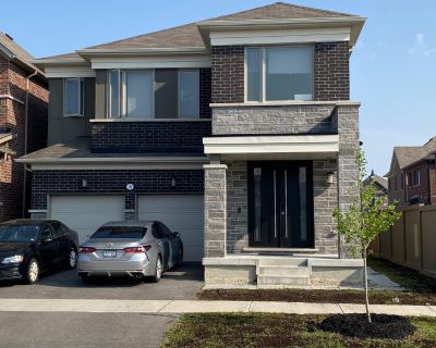 4 Bedroom 2730 ft House For Rent in Brampton, Ontario