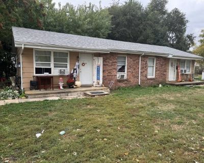 W Richardson St, Farmer City, Home For Sale