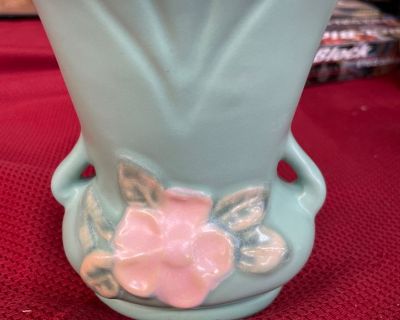 Small Weller vase