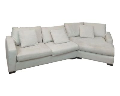 The Metro sofa features plush, loose cushions, a right angled chaise, wood block feet and is upholstered in Sumner Ivory upholstery. Brand: Room & Board. Model: Metro. Original Price: $3700. Dimensions (in): 117W x 38D x 38H. Two-seat piece: 73.5"W x 27.5"H x 35.5"D - Corner piece: 63"W x 27.5"H x 49"D. Dimensions 117 W 38 D 38 H Styles Modern Seat Height 18.0 in Number of Seats 3 Brand Room & ...