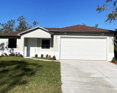 3 Bedroom 2BA 1498 ft House For Rent in North Port, FL