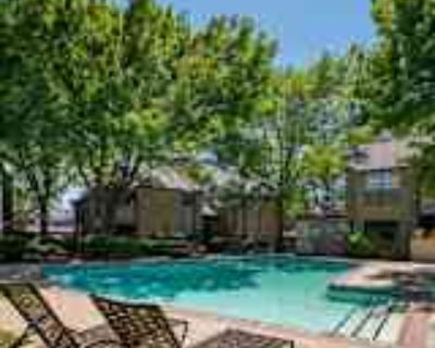 2 Bedroom 2BA Pet-Friendly Apartment For Rent in Dallas, TX 15257 Segovia Dr unit 975