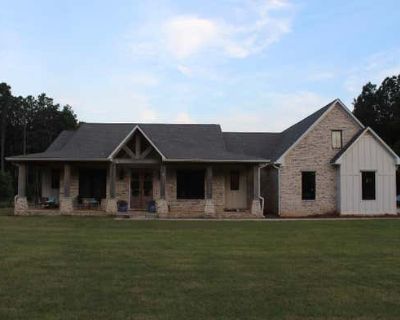 4 Bedroom 5BA 3925 ft Single Family Home For Sale in GUNTOWN, MS