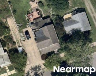 Preforeclosure Property in Chelsea, MI 48118 - W Middle St