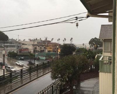 2 Bedroom 1BA 850 ft House For Rent in Santa Cruz, CA