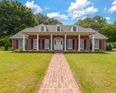 4 Bedroom 3BA 4298 ft Single Family House For Sale in Brownsville, TN