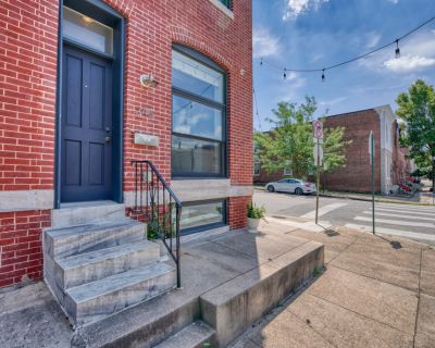 3 Bedroom 3BA 2184 ft Pet-Friendly Townhouse For Rent in Baltimore, MD