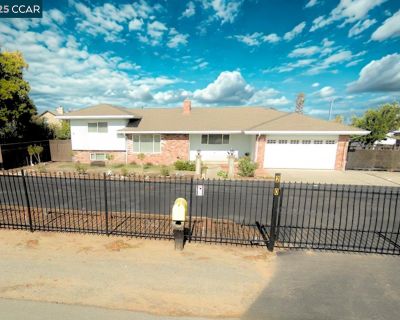 3 Bedroom 2BA 1967 ft Single Family House For Sale in Oakley, CA