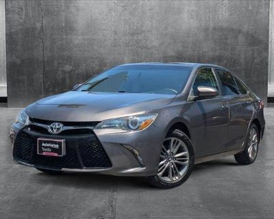 Used 2017 Toyota Camry SE