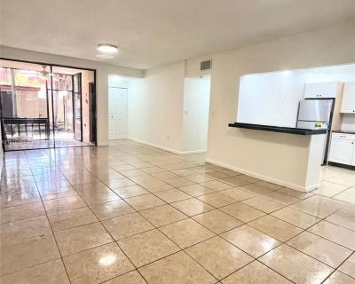 2 Bedroom 2BA 1400 ft Apartment For Rent in Miami, FL