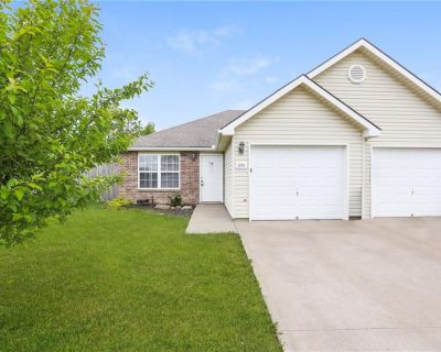 3 Bedroom 2BA Apartment For Rent in Pleasant Hill, MO