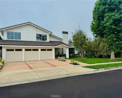 5 Bedroom 3BA 2568 ft Single Family Home For Sale in NEWPORT BEACH, CA