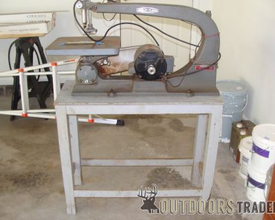 FS/FT Delta 24 " Scroll saw and table