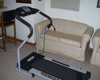 TREADMILL / MONITOR