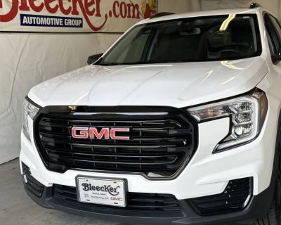 Used 2023 GMC Terrain SLE