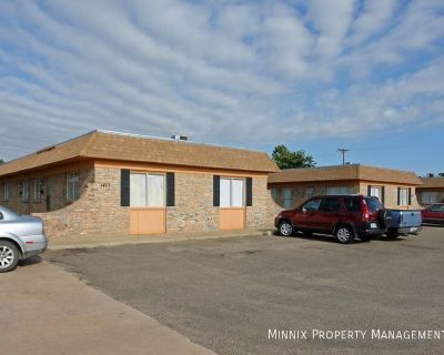 2 Bedroom 1BA 812 ft Pet-Friendly Apartment For Rent in Plainview, TX