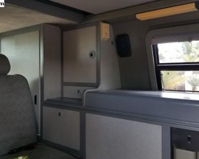 1995 Eurovan Camper Full Camper, 5 spd. manual