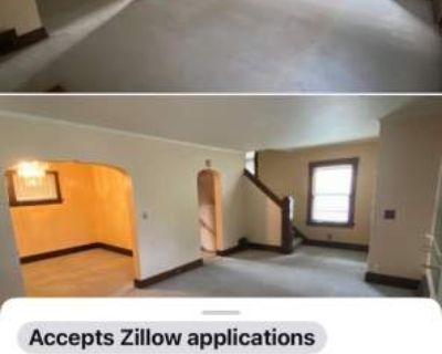 3 Bedroom 2BA 0 ft Pet-Friendly Apartment For Rent in Omaha, NE