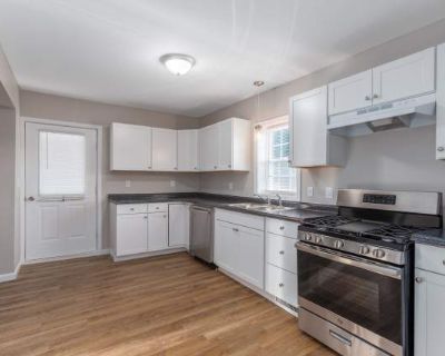 2 Bedroom 1.5BA 806 ft Apartment For Rent in Danville, PA